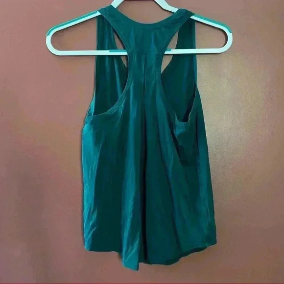 Lululemon Green Tank - Picture 5 of 5